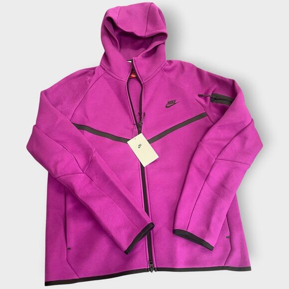 Nike Tech Fleece Windrunner Full-Zip Hoodie Berry/Black HV0949-505 Mens size M - Picture 1 of 9